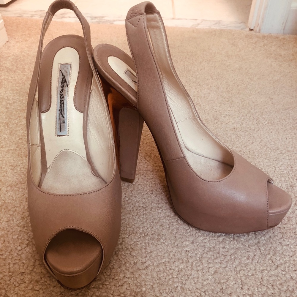 Brian Atwood Nude Peep toe Pump Gold Mirror Heel